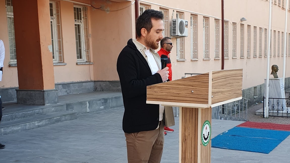 12 MART İSTİKLAL MARŞIMIZIN KABULÜ TÖRENLERLE KUTLANDI. 